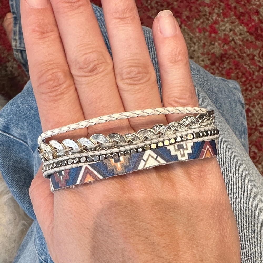 Victoria Emerson layered Bracelet